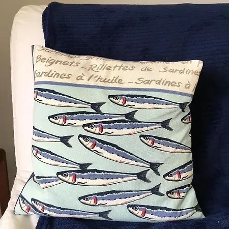 Cosy Avec Piscine Partagee - - 30 M² * ゲランド